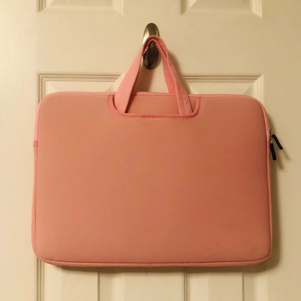 Pink padded laptop carrying case 15 x 11 in